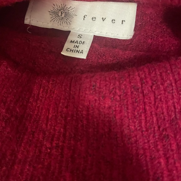 3/20 bundle Fever Fuchsia Turtleneck Sweater – Size Small - Picture 5 of 5